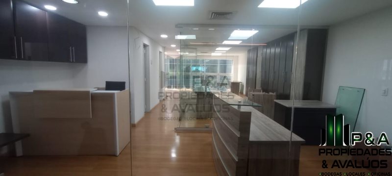 Oficina disponible para Arriendo en Medellin con un valor de $4,550,000 código 2067